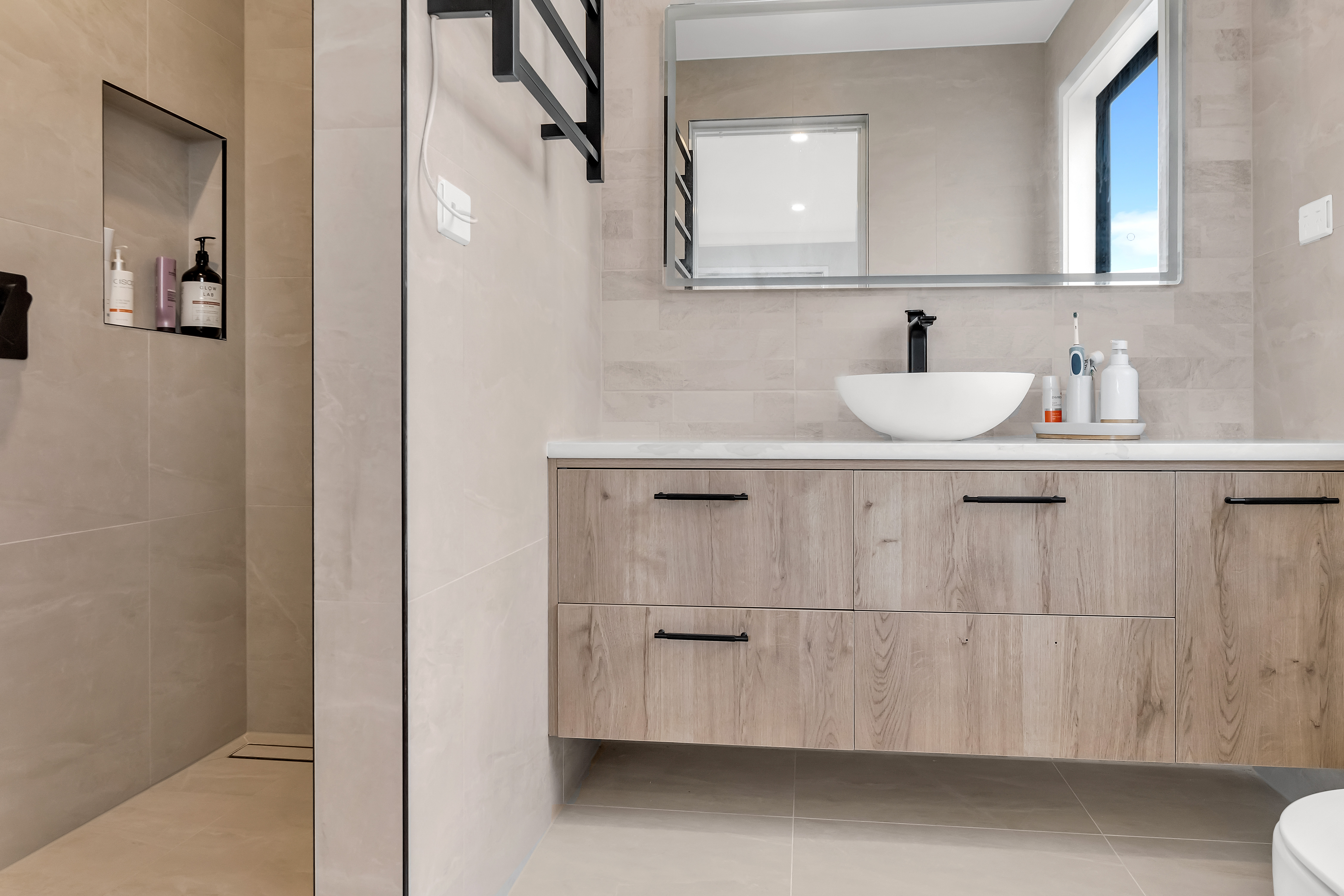 52 Michael Bosher Way Family Home - Image 12