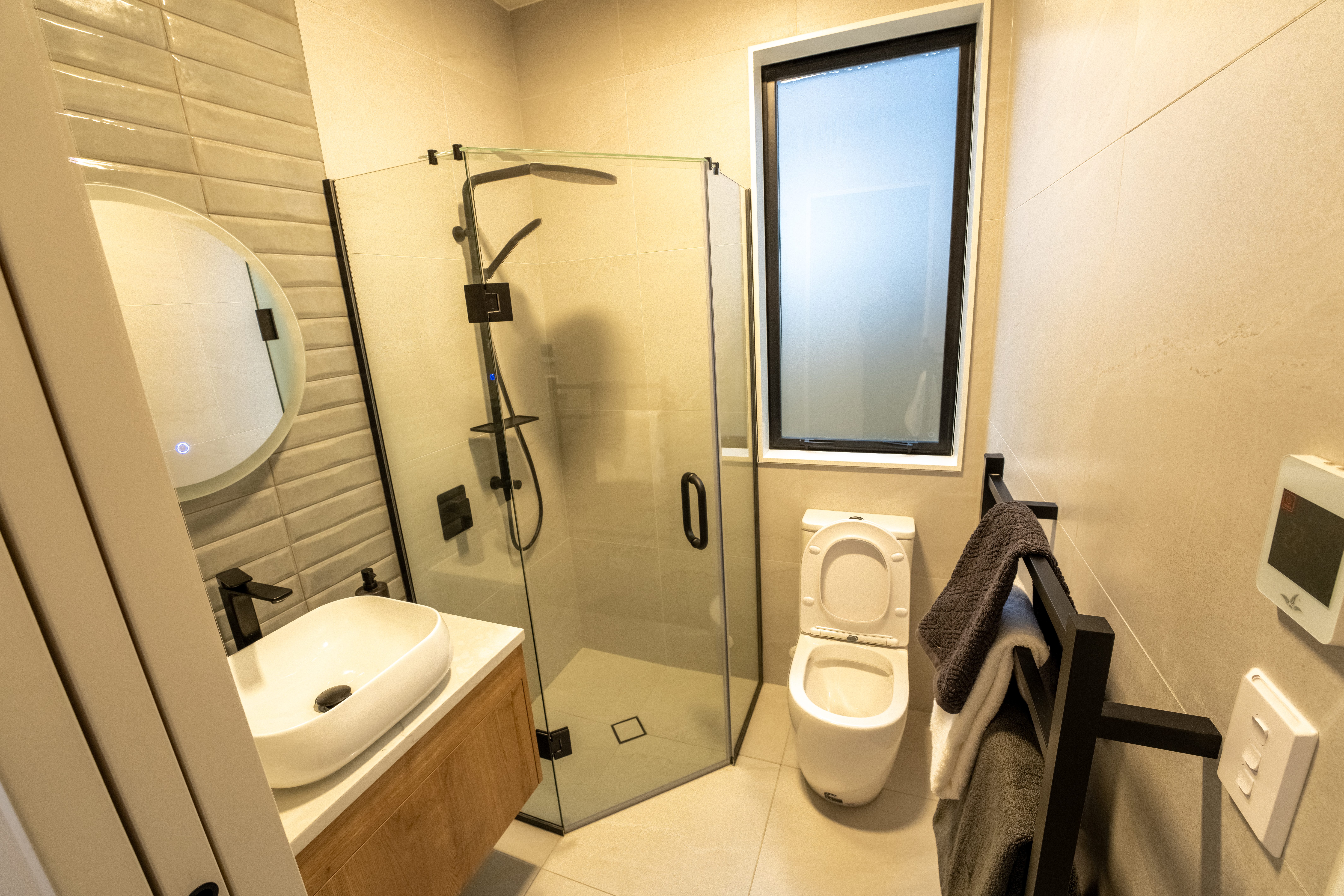 3 Ridgehill Rise Luxury Home - Image 6