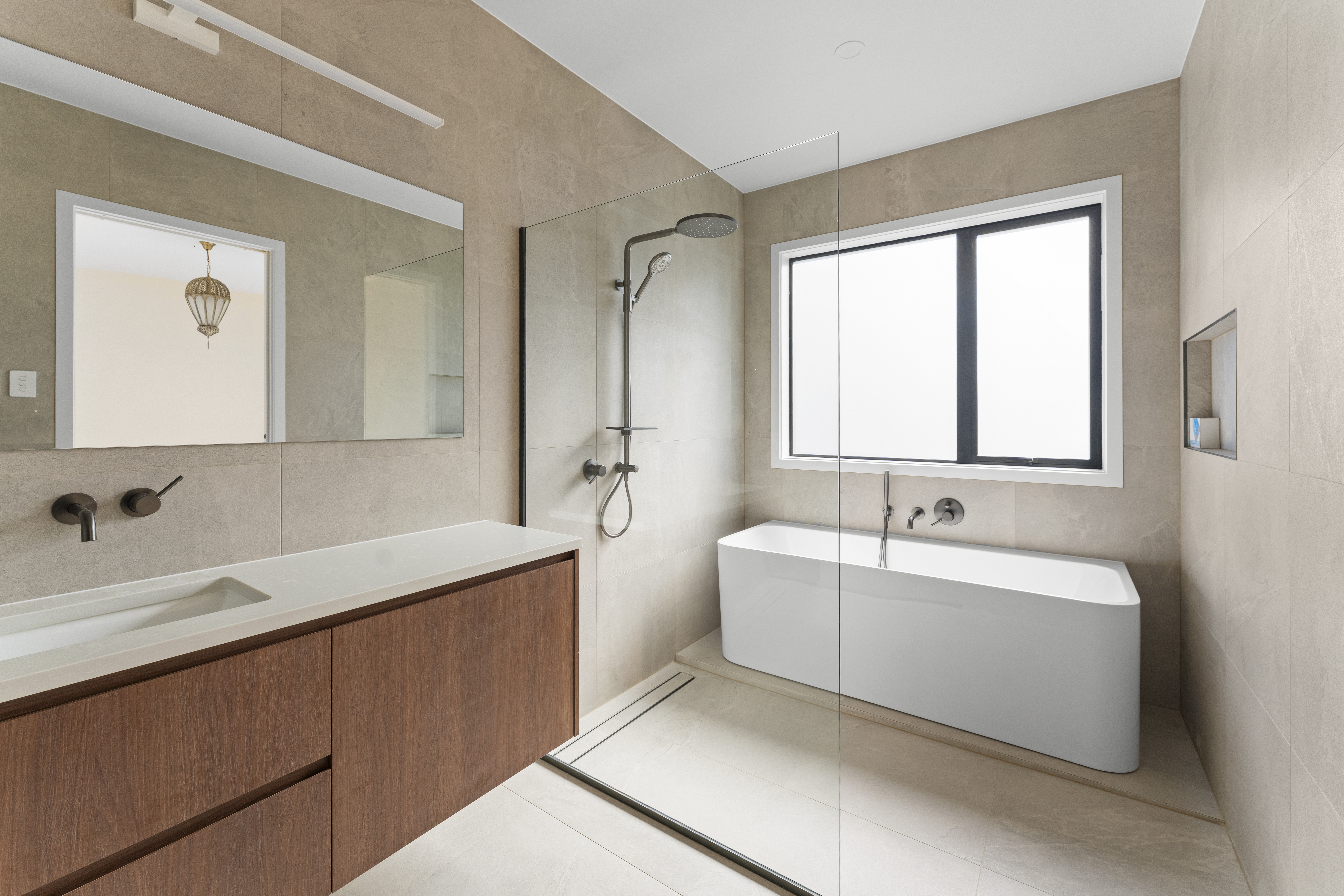 1364 Great South Road Project - Image 20